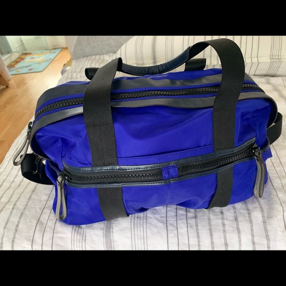 Rebecca Minkoff Yoga bag with mat straps - Picture 4 of 4